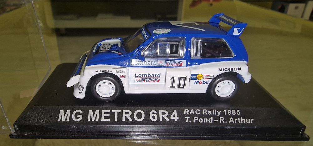 Количка Метална MG Metro 6R4 RAC Rally 1985 1:43 чисто нова