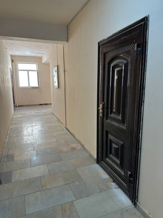 СРОЧНО!!! 2 чи кават 3 хонали квартира зудлик билан сотилади.