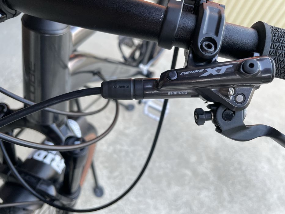 Vând Bicicletă Cube Reacțion XT Model 2025 Nouă cu acte .