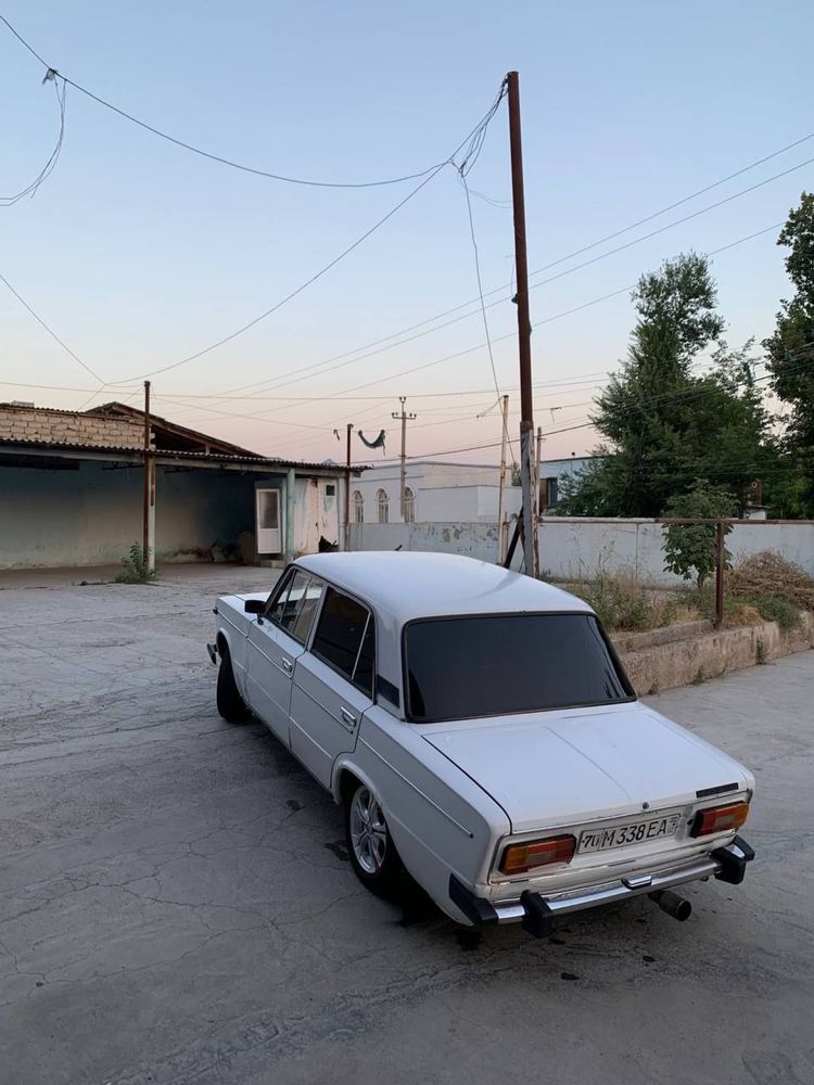 Vaz 2106 sotiladi