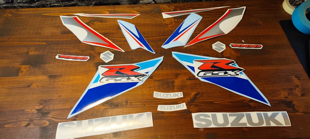 Stickere Oracal compatibile Suzuki Gsxr k5 k6 k7 k8 k9  600 750 1000