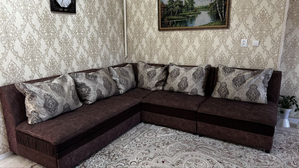 Диван угловой прямой кылугада болады состояниясы жақсы