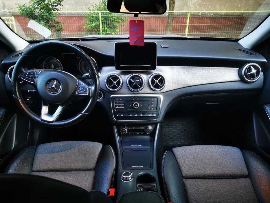 Vand Mercedes Benz GLA 200D 4matic