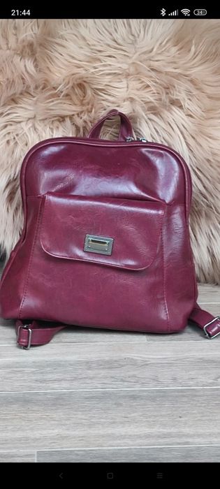 Rucsac bordo, piele ecologica, design casual, model incapator