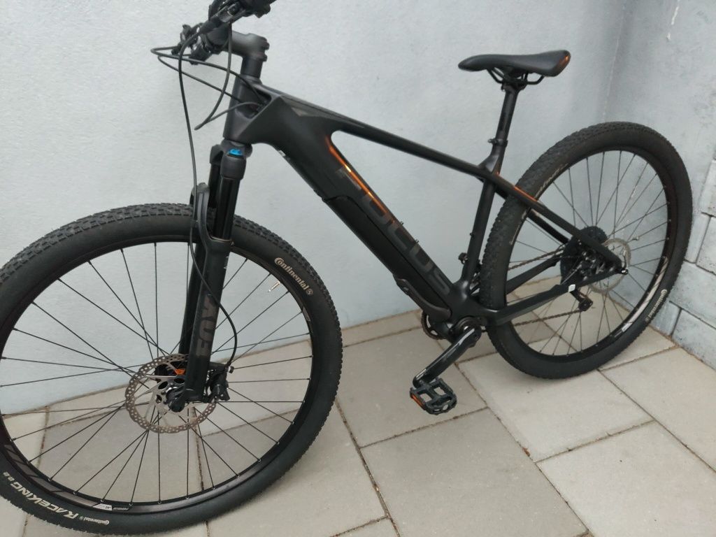 Bicicleta electrica carbon