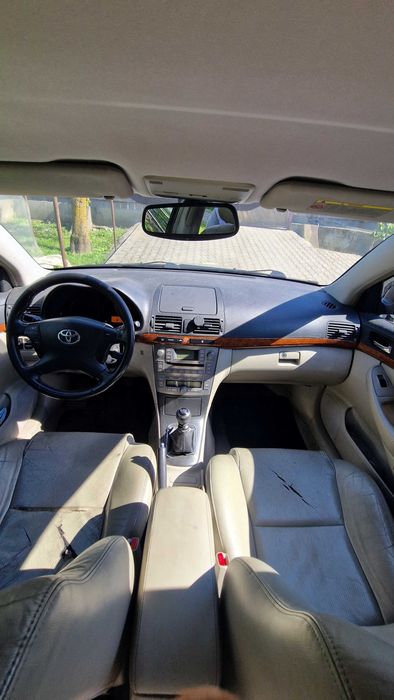 Avensis 2.2 diesel ,285.000 km ,manuala