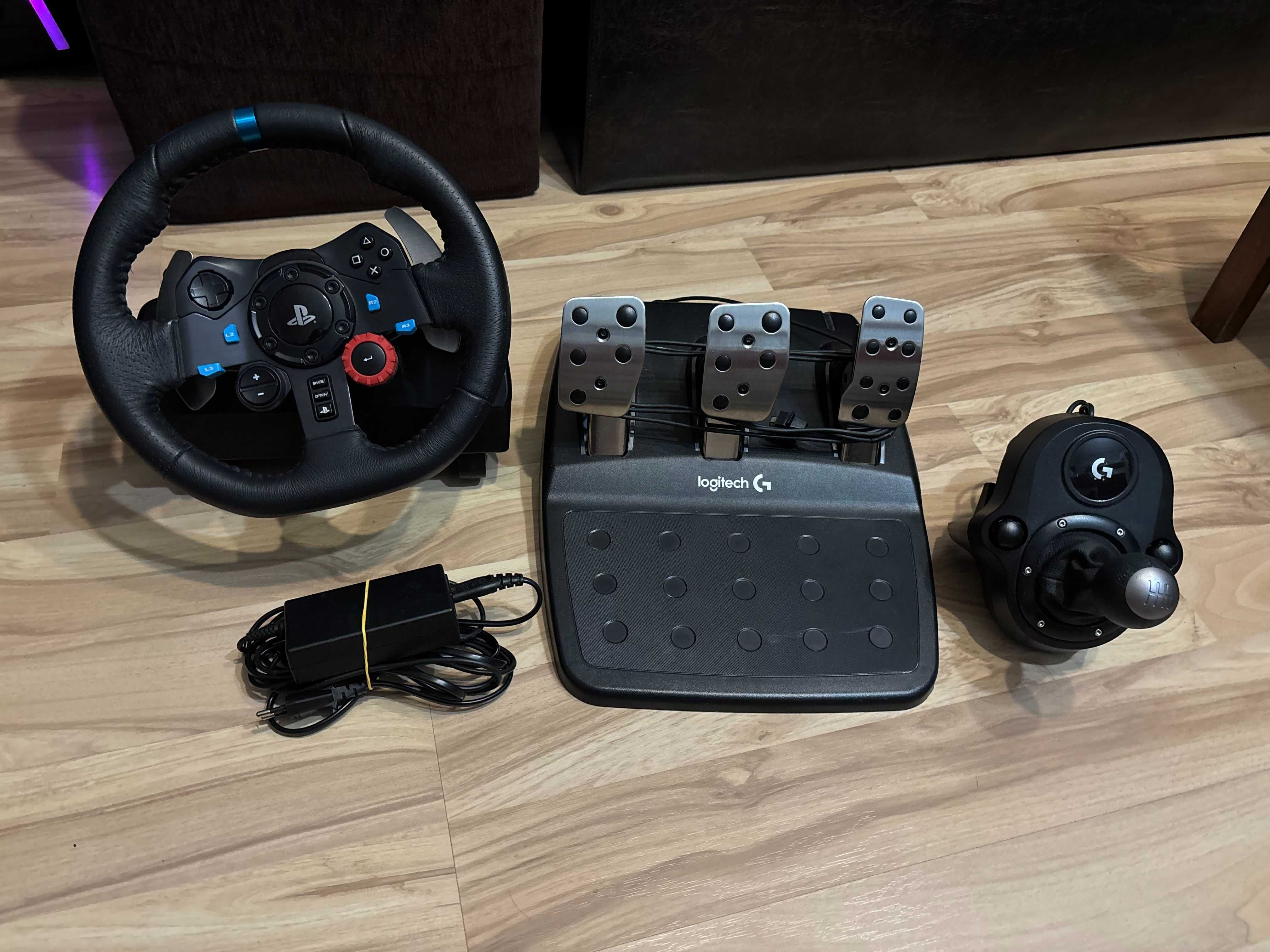 Волан Logitech G29 със стойка Playseat