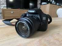 Фотоапарат Canon EOS 2000D