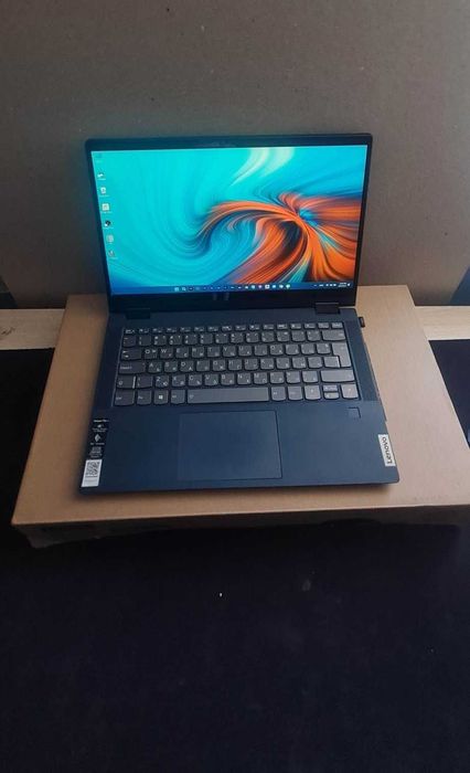 Лаптоп Lenovo Flex 5 14" Ryzen 7 16gb RAM