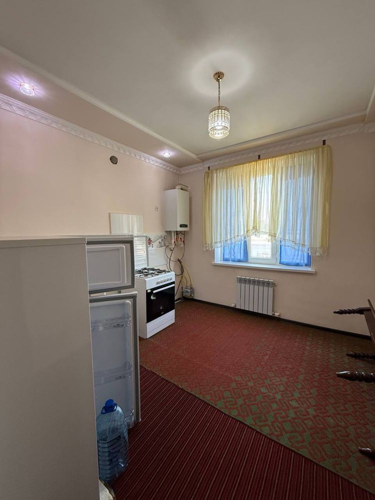 Продается 2 ком. Квартира площадью 60 кв.м. Адрес Эркин Савдо