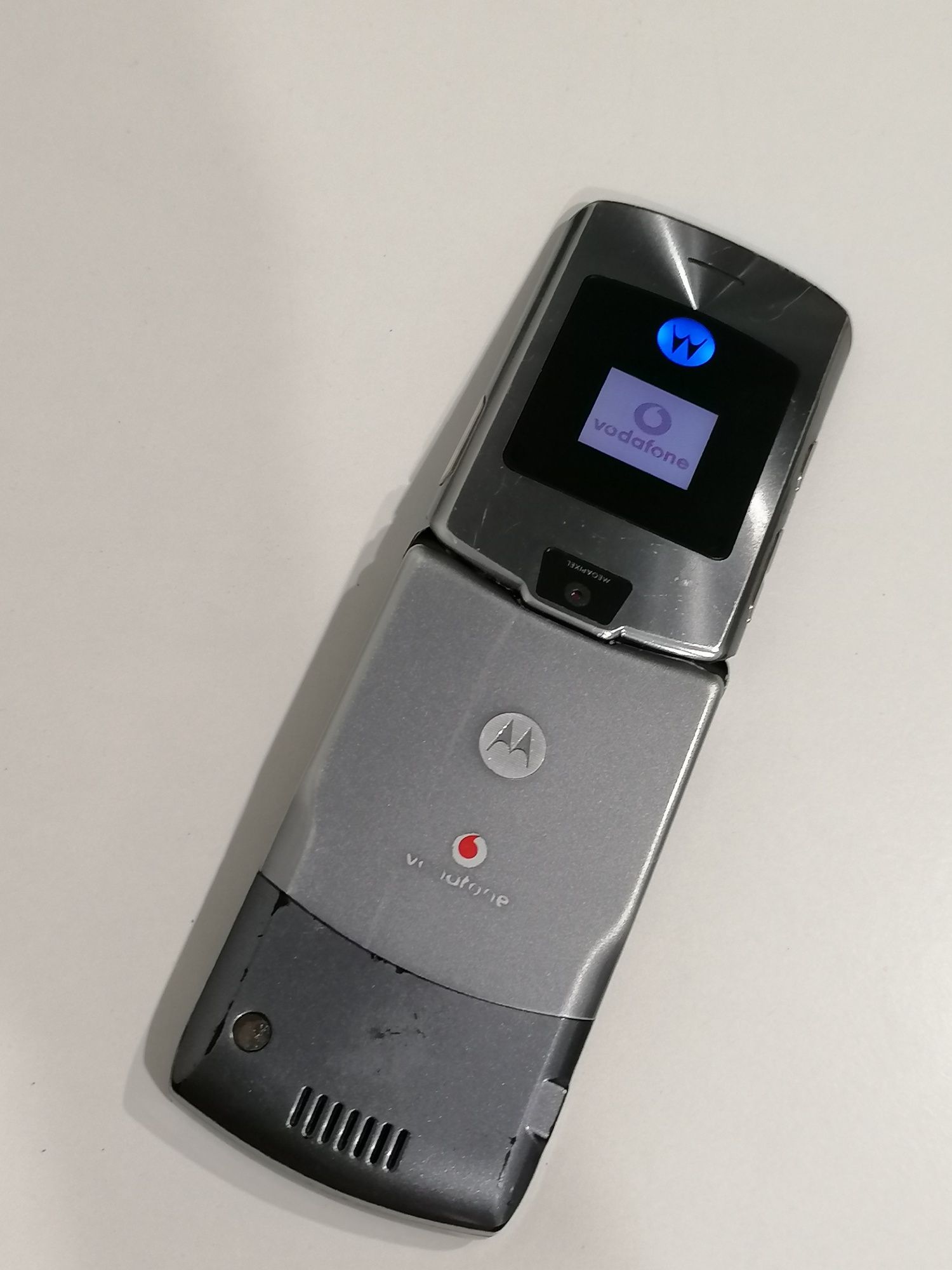 Telefon cu clapeta V3   display mare si dublu