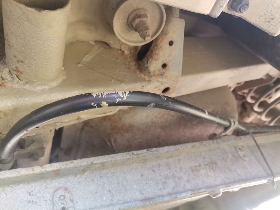 Suzuki jimny 4x4 VVT 2007 cu AC proprietar fără rugină pe lant