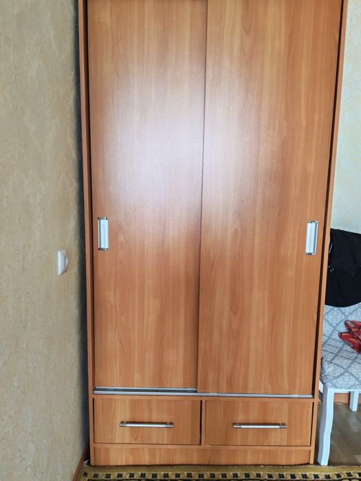 Продам шкаф купе в хорошем состоянии