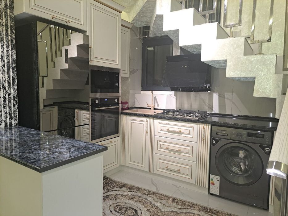 Сдается своя 2х комнатная без маклер, без комисси