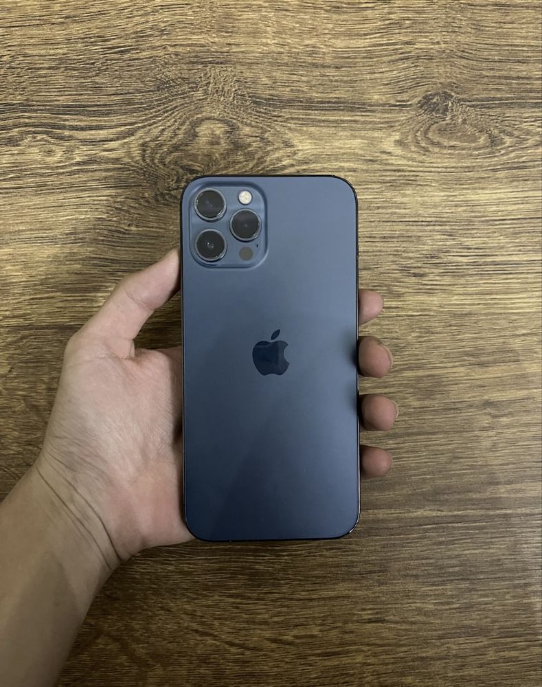 IPHONE 12 PRO MAX в идеальном состоянии