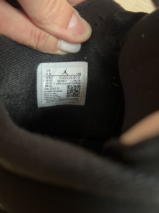 Jordan 4 Black Cat - 43