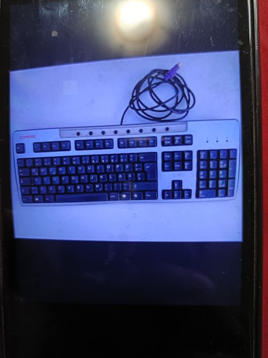 Masuri și o tastatură vechi