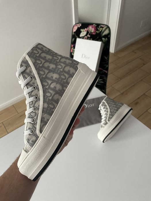 Tenesi Dior Walk'n Platform