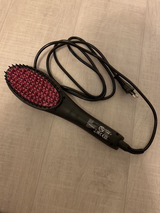 Расческа-выпрямитель Simply Staight