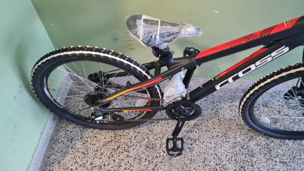 Продавам Cross Gravito 24 алуминиев детски велосипед/колело