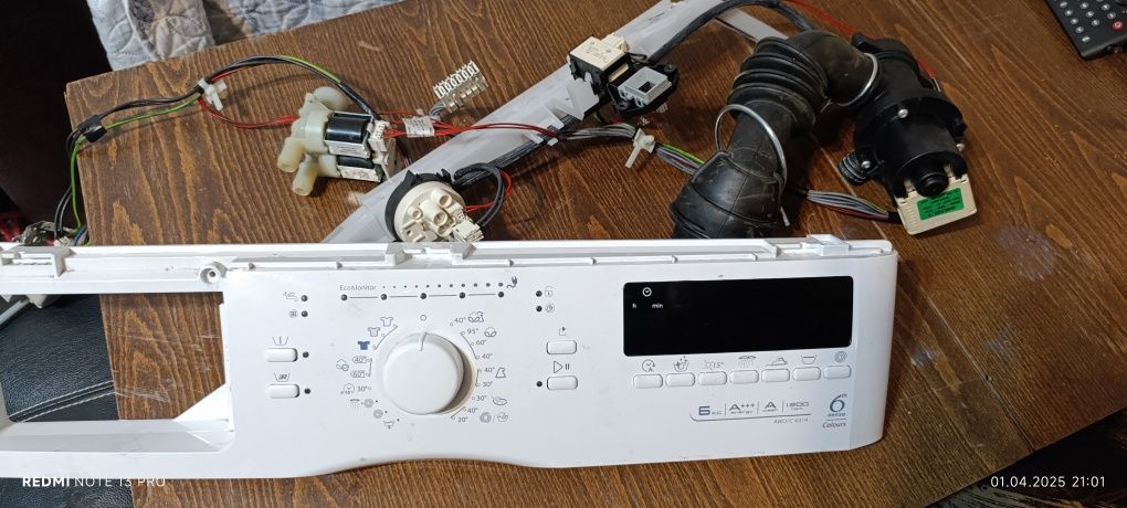 Пералня  Whirlpool 6 sence