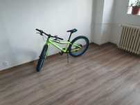 Vând bicicletă REBEL 24"