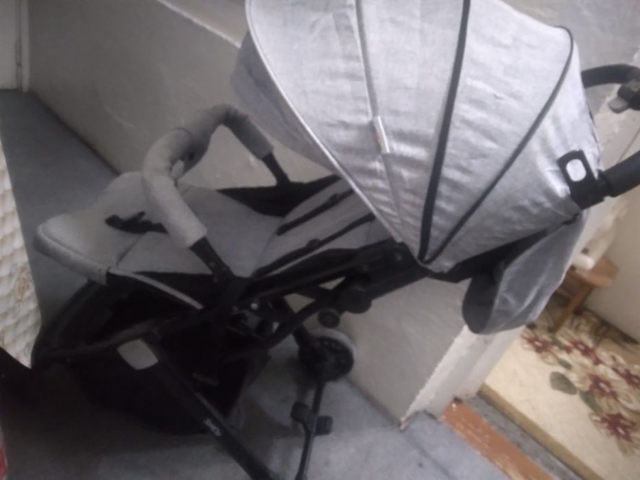Детская коляска б/у ,100.000 сум