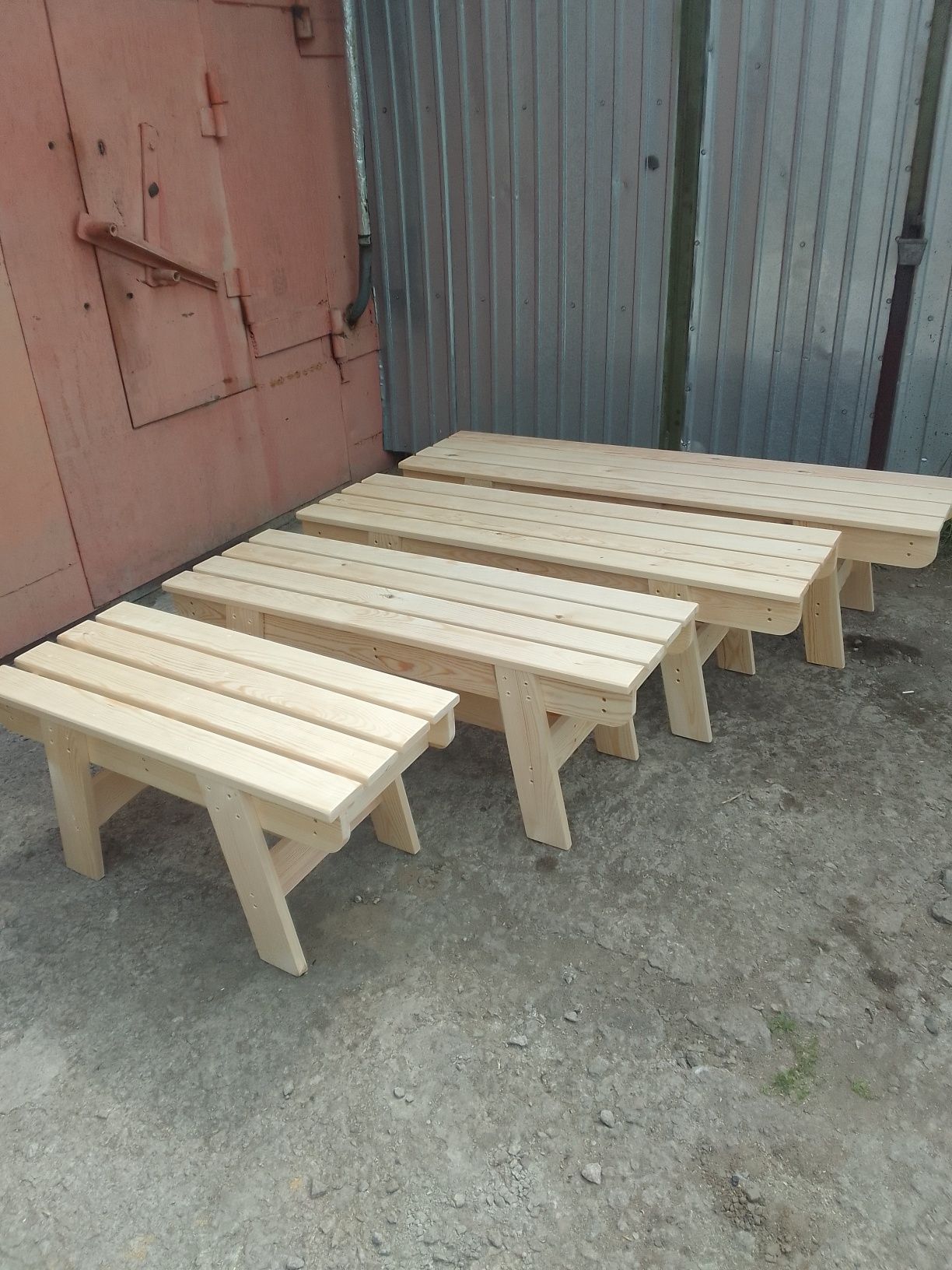 Деревянные лавочки столы