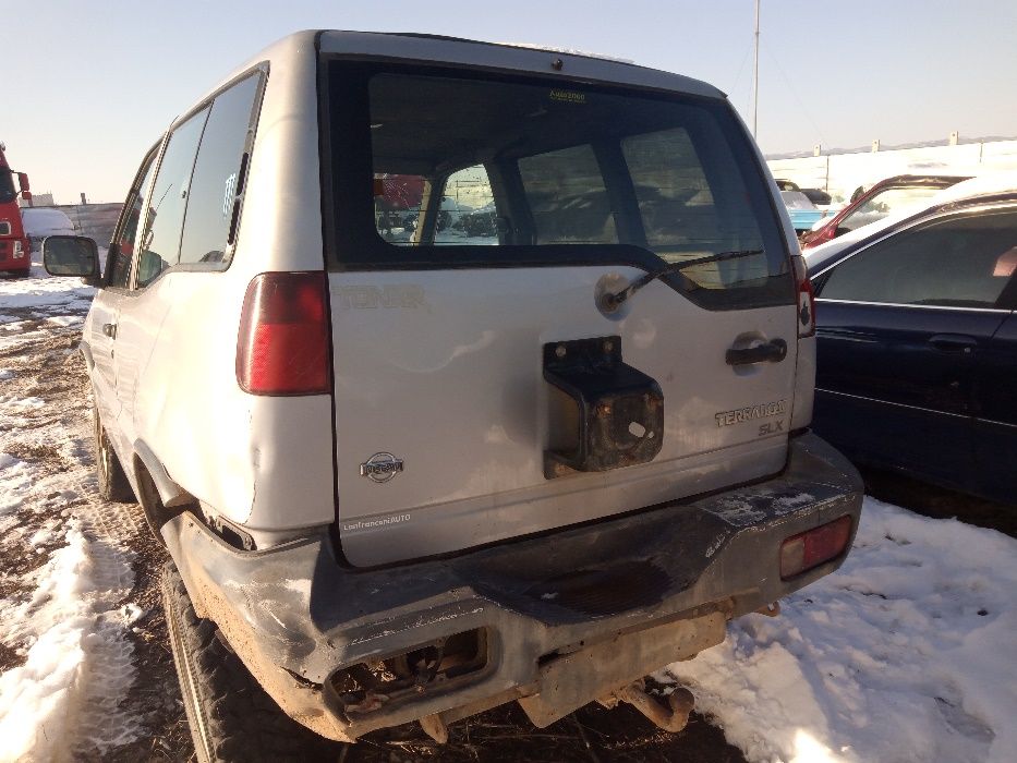 нисан терано 2.7TDI-125к.с-1998г,3 врати,на части