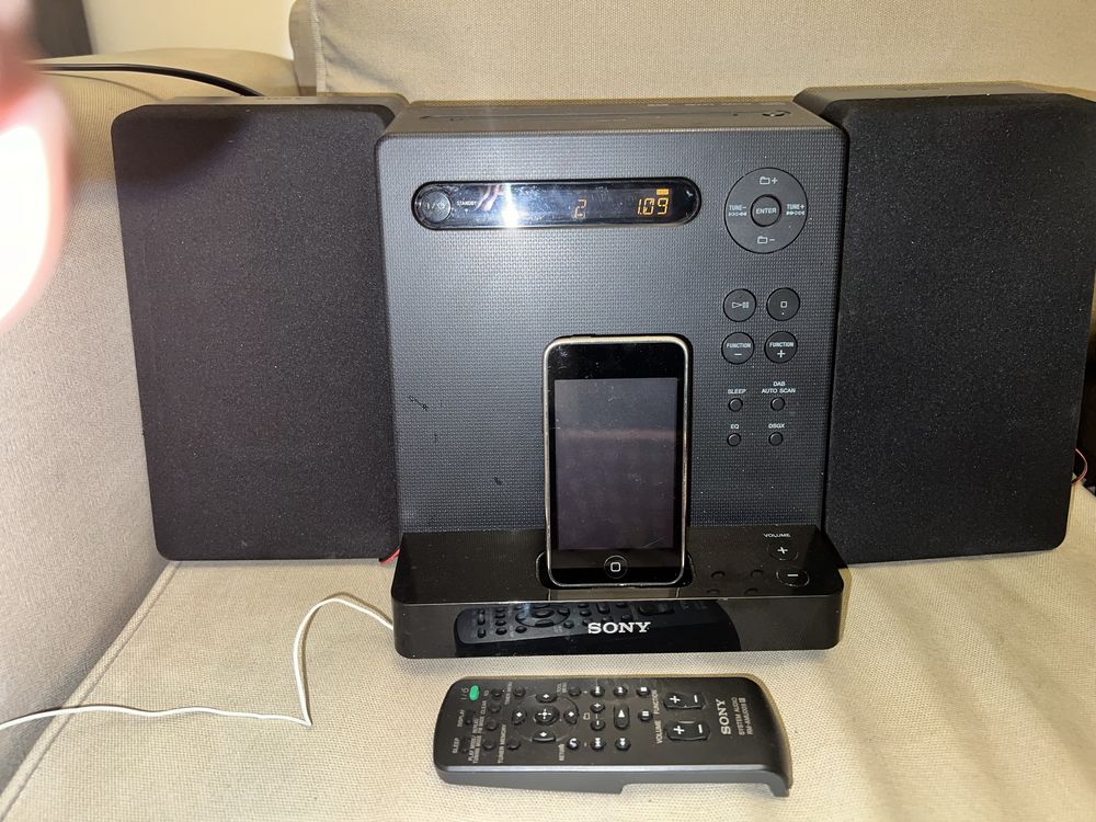 Sony CMT-LX40i iPod Dock