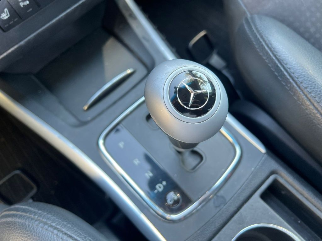 Vând Mercedes Clasa B automat