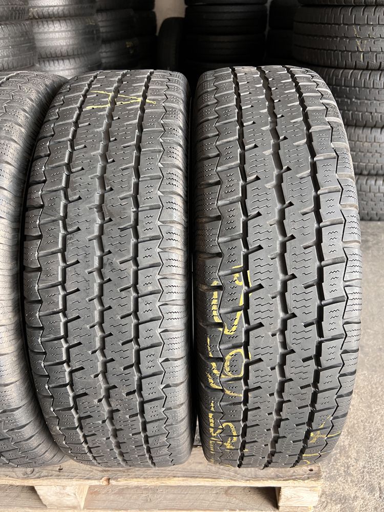 4 anvelope all season 205/75/16 C , Continental , 5.5-6 mm