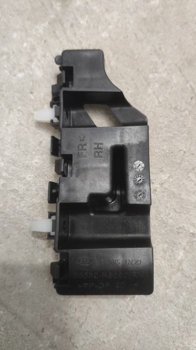 Кия Соренто 2022 KIA Sorento лайсна за врата задна дясна .държач п