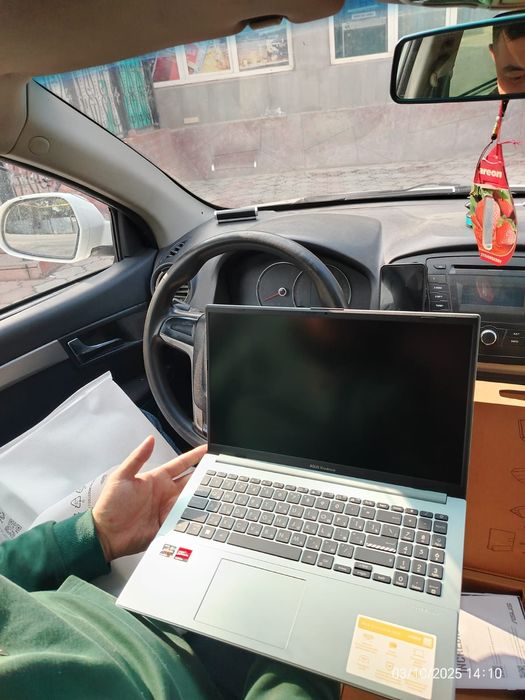 Ноутбук  Asus vivobook go 15