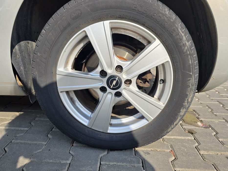 Opel Astra j 2010