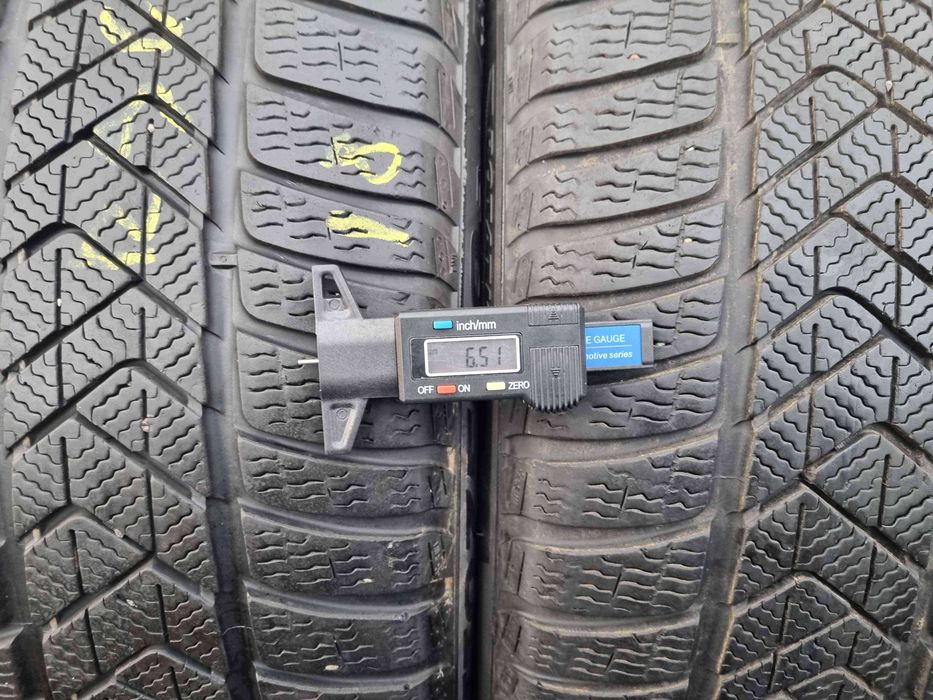 SET 4 Anvelope Iarna 245/40 R19 + 275/35 R19 PIRELLI Runflat