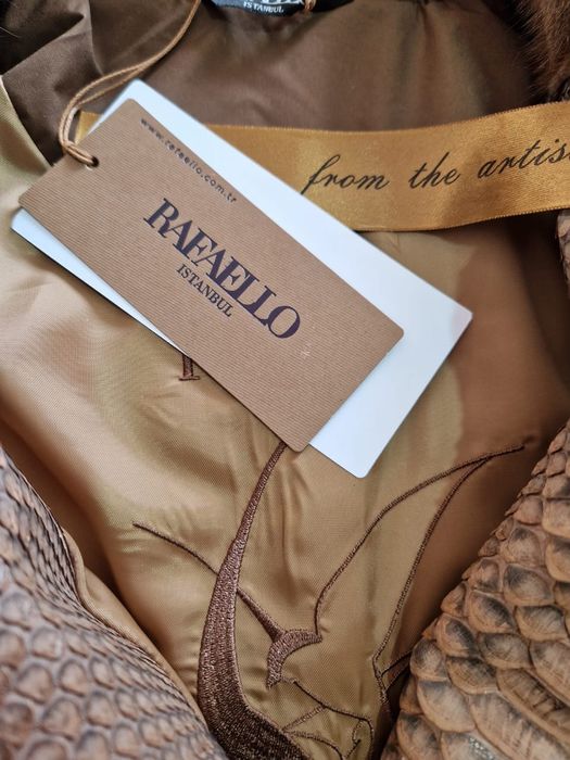 Продам новую куртку!