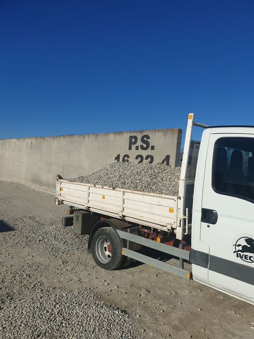 Mraniță de vânzare  nisip piatră bălegar pământ de pădure