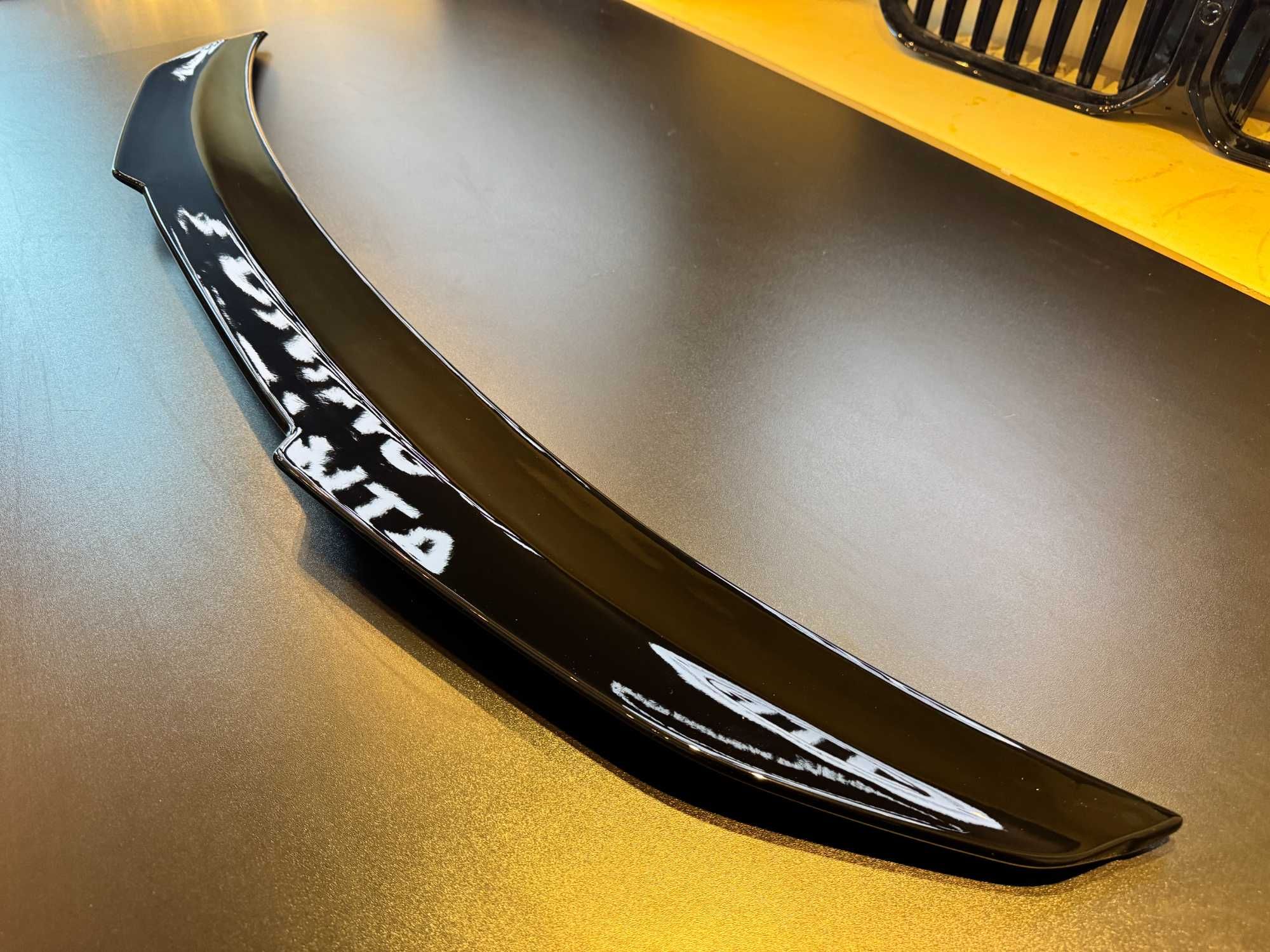 Eleron Portbagaj - BMW F33 PSM Negru Lucios