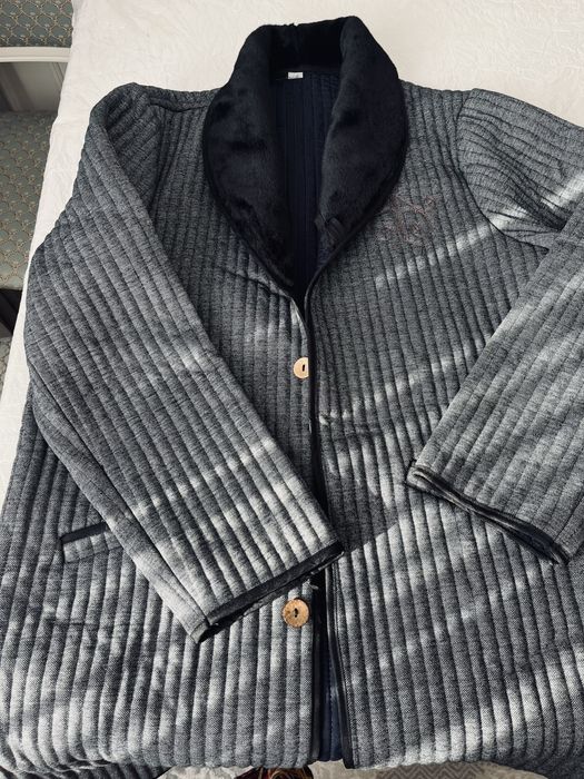 Шапан сатылады….