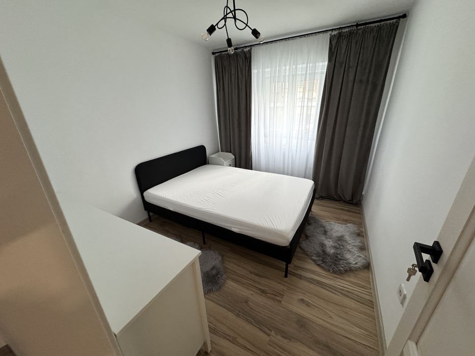 Apartament 3 camere, zona Teatru / Inspectoratul de Jandarmi