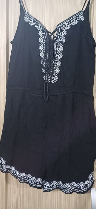 Vând salopeta cu pantalon scurt dama