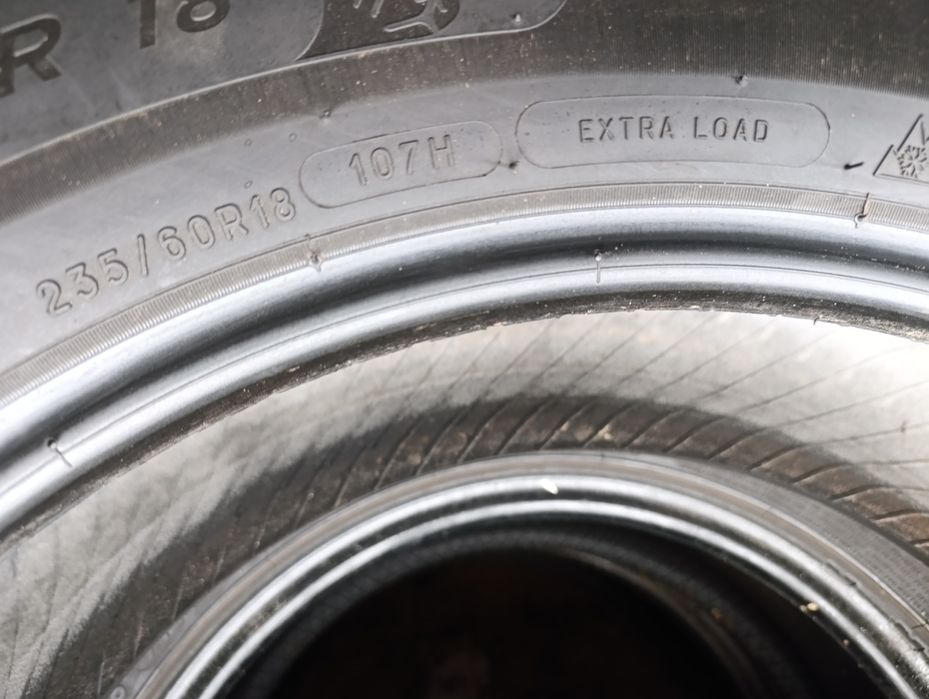 Anvelope de iarnă 235 60 18 Michelin