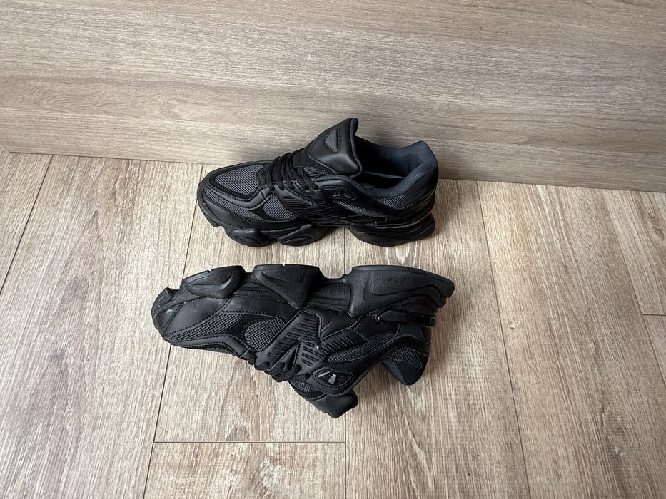 New Balance 9060 Triple Black Leather