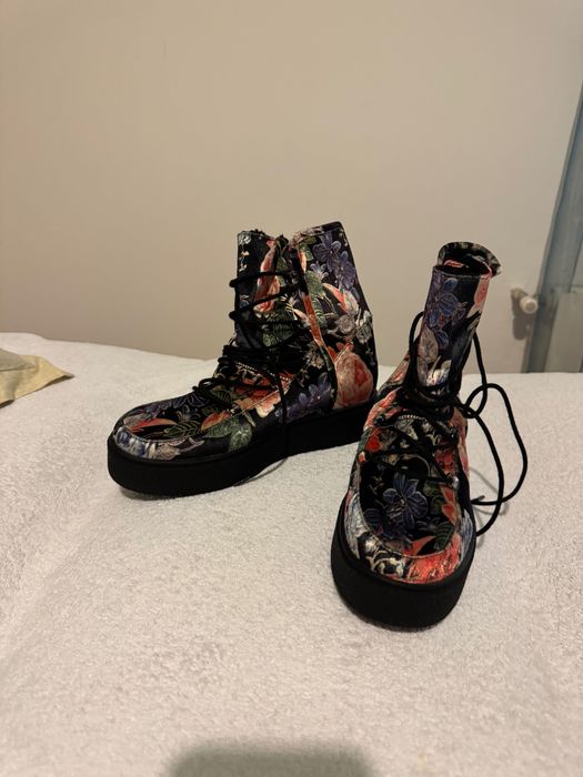 Ghete moderne, multicolore gen Desigual
