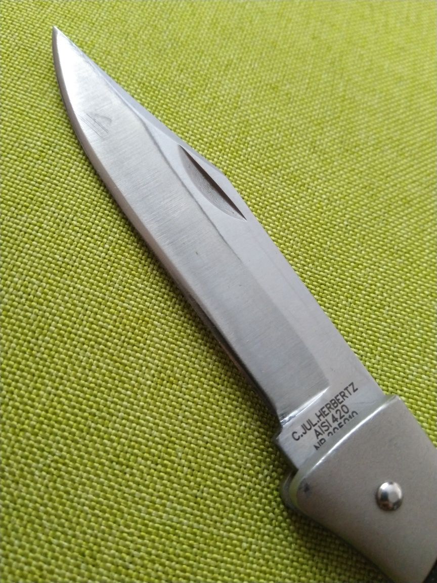 Нож сгъваем C.Jul.Herbertz