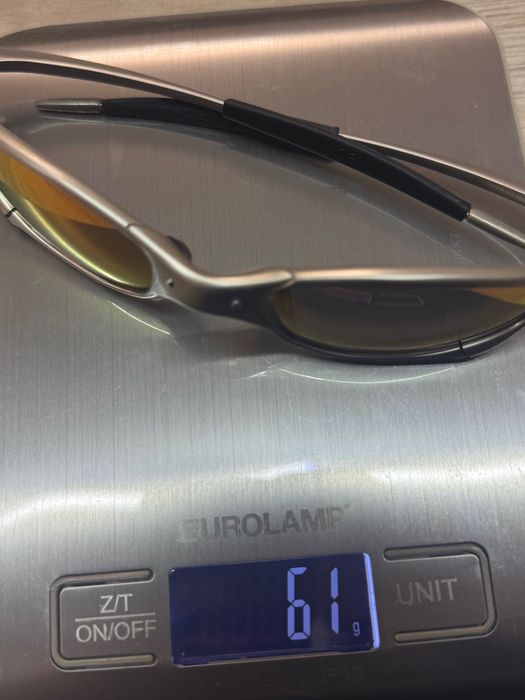 Oakley Juliet – слънчеви очила (Polarized)