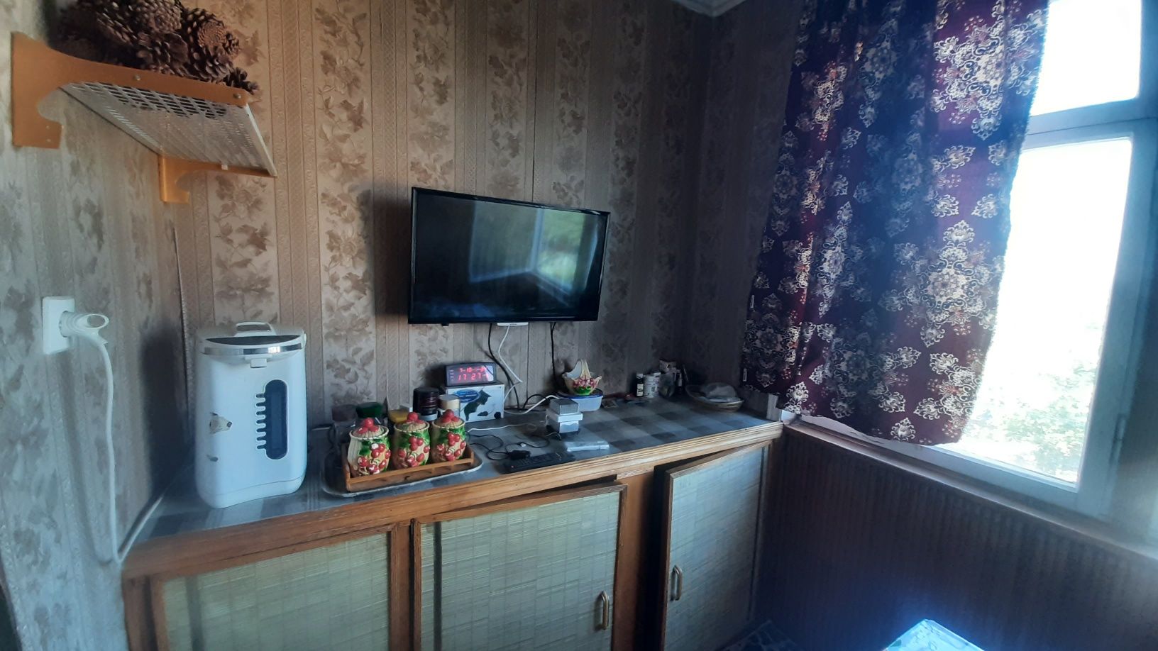 Продается квартира юнусабад 19квартал 4-комнатная.