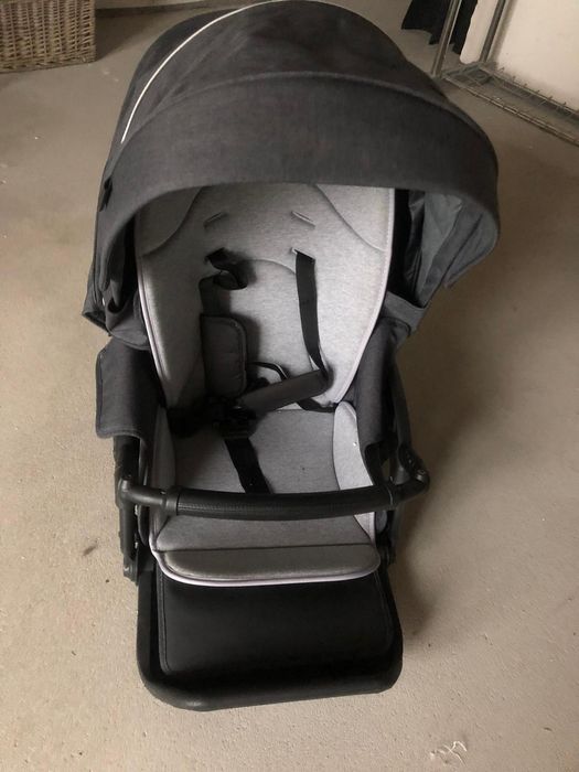 Carucior bebe 3 în 1