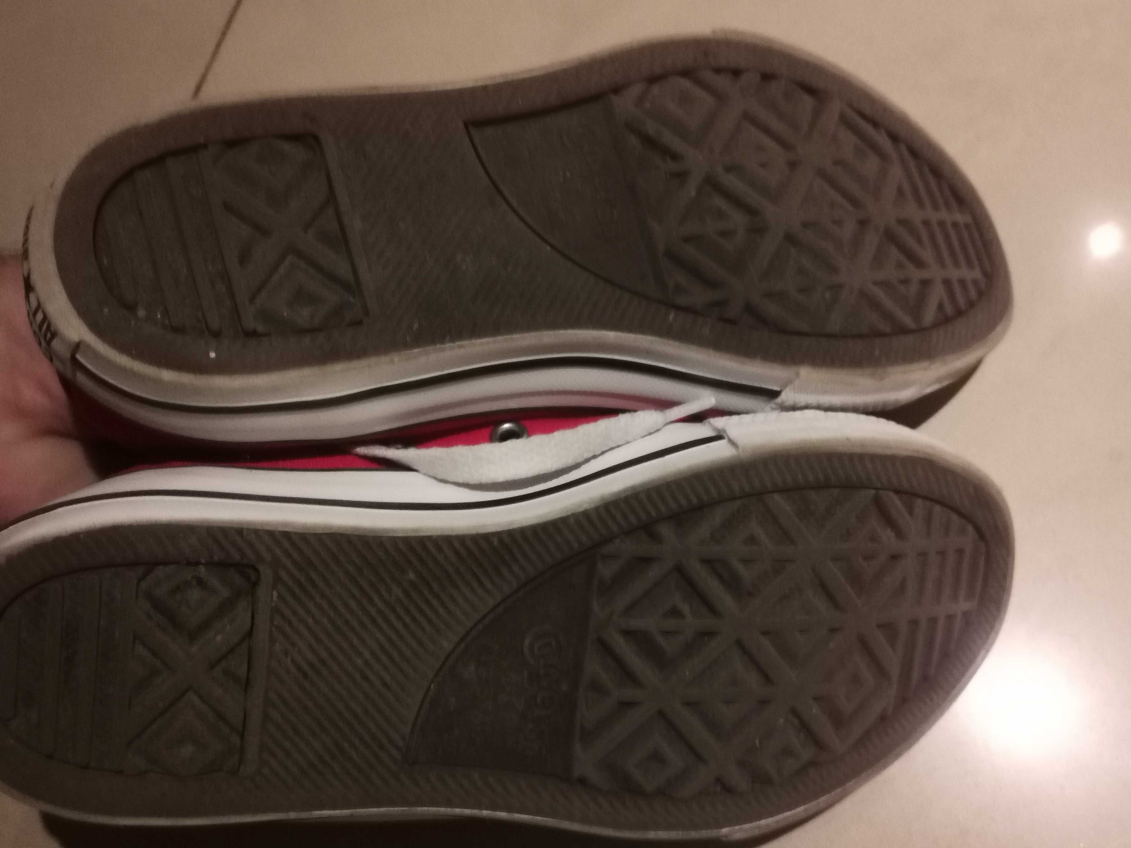 Converse детски кецовете